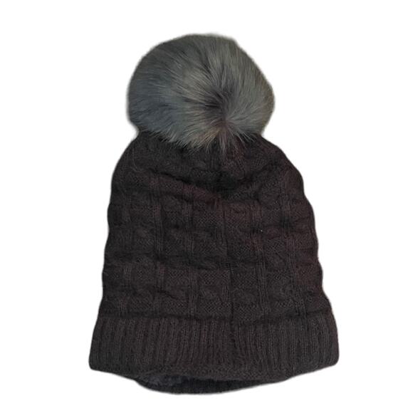 Gray Slouchy Warm Soft Beanie With Faux Fur Lining One Size NEW - Picture 2 of 3